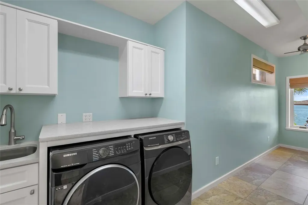 1215 Commodore Drive New Smyrna Beach FL 32168
