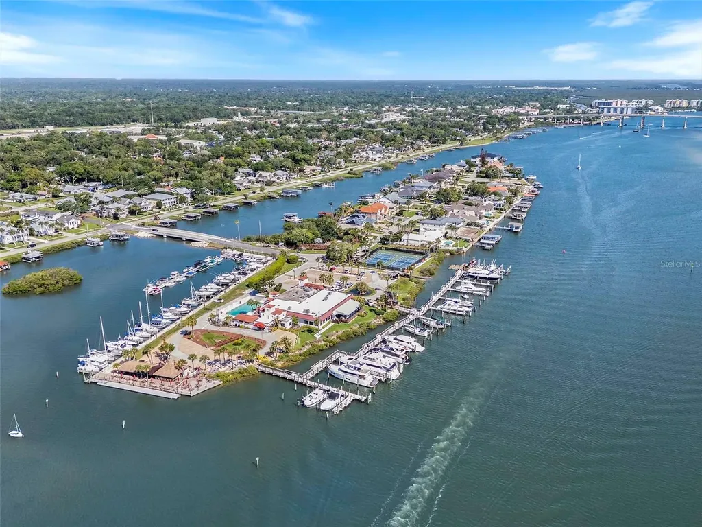 1215 Commodore Drive New Smyrna Beach FL 32168
