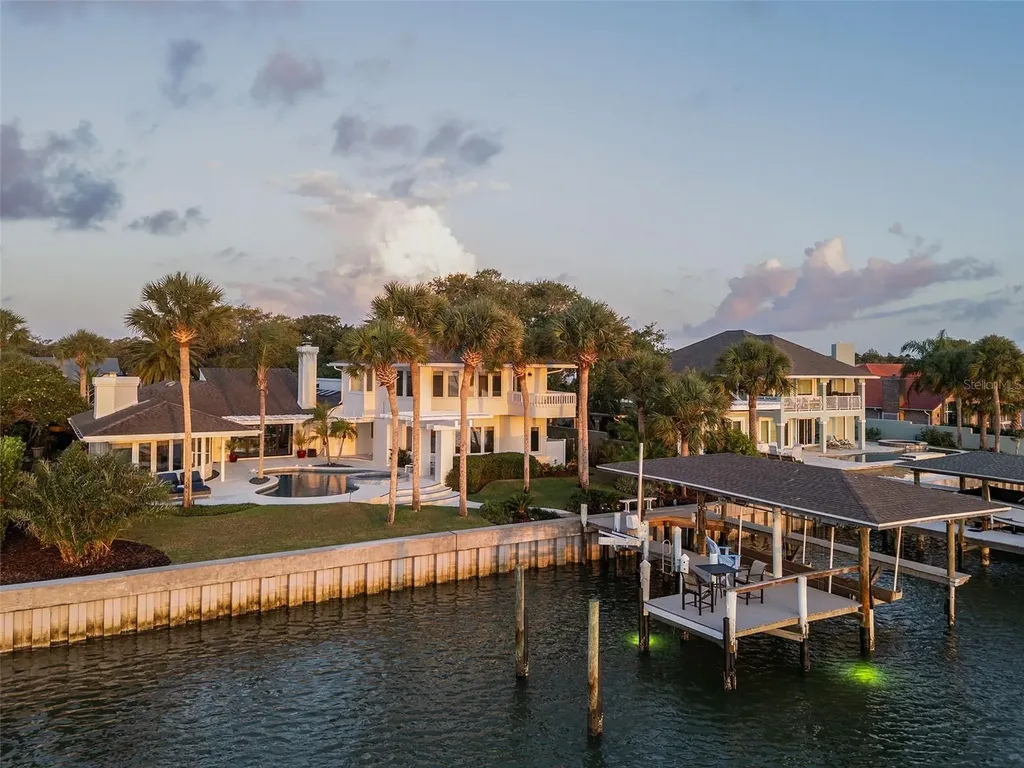 1215 Commodore Drive New Smyrna Beach FL 32168