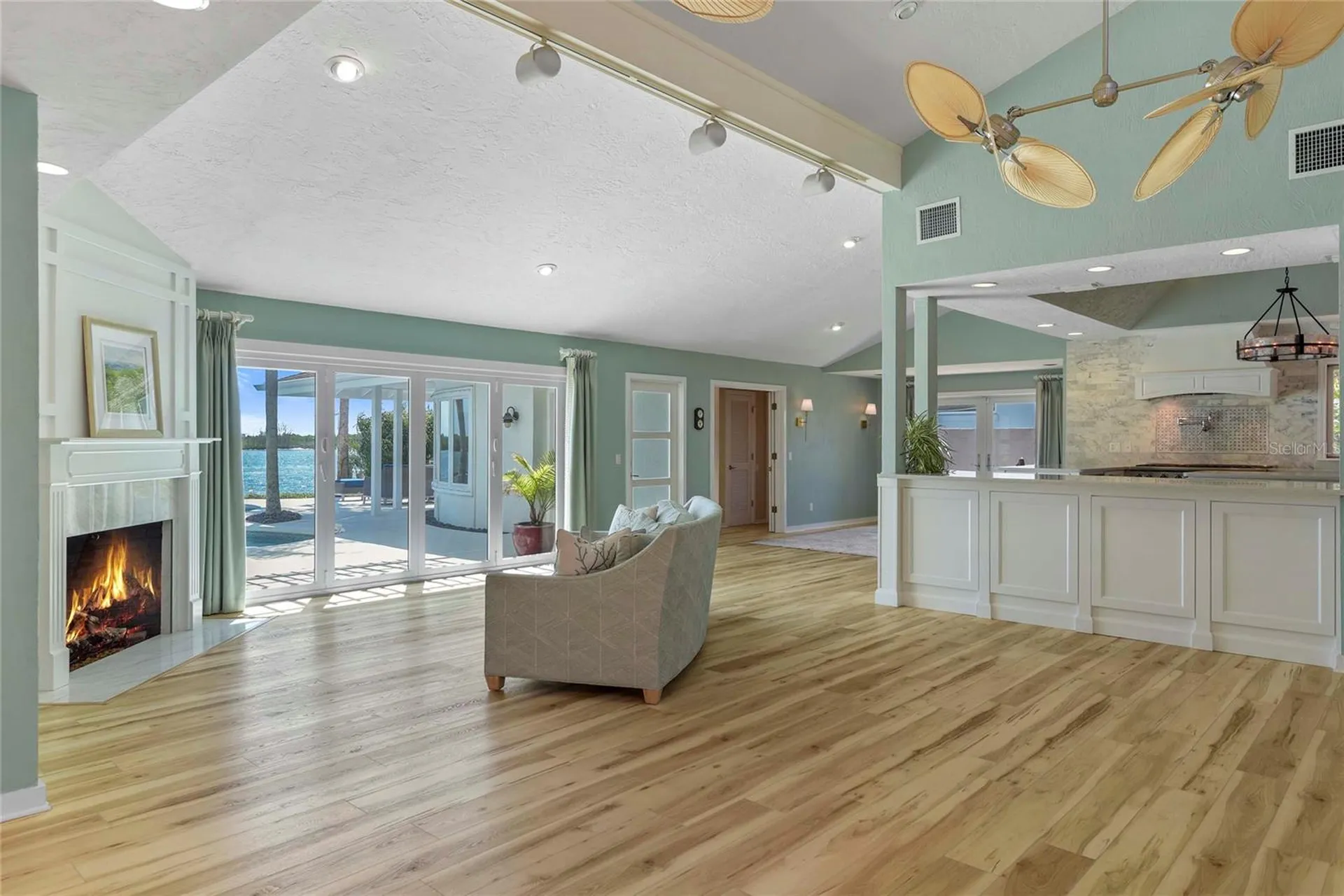 1215 Commodore Drive New Smyrna Beach FL 32168