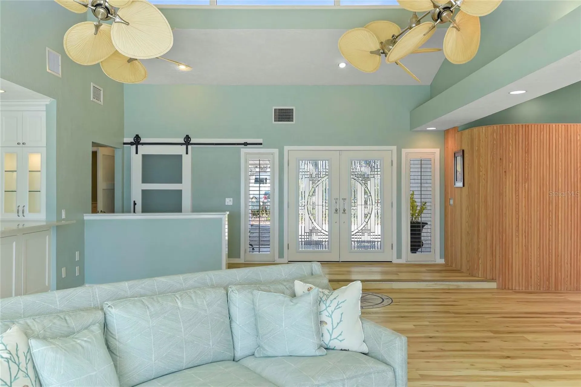 1215 Commodore Drive New Smyrna Beach FL 32168