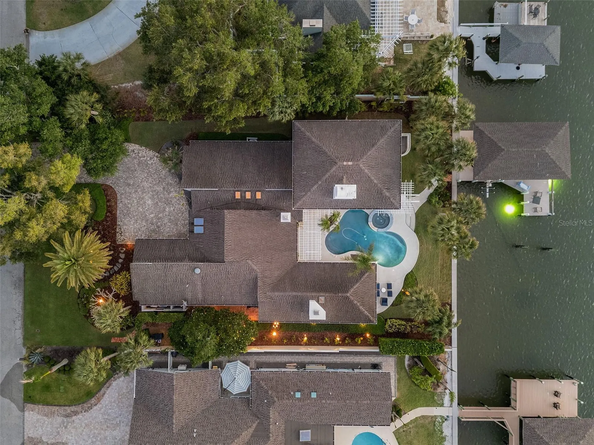 1215 Commodore Drive New Smyrna Beach FL 32168
