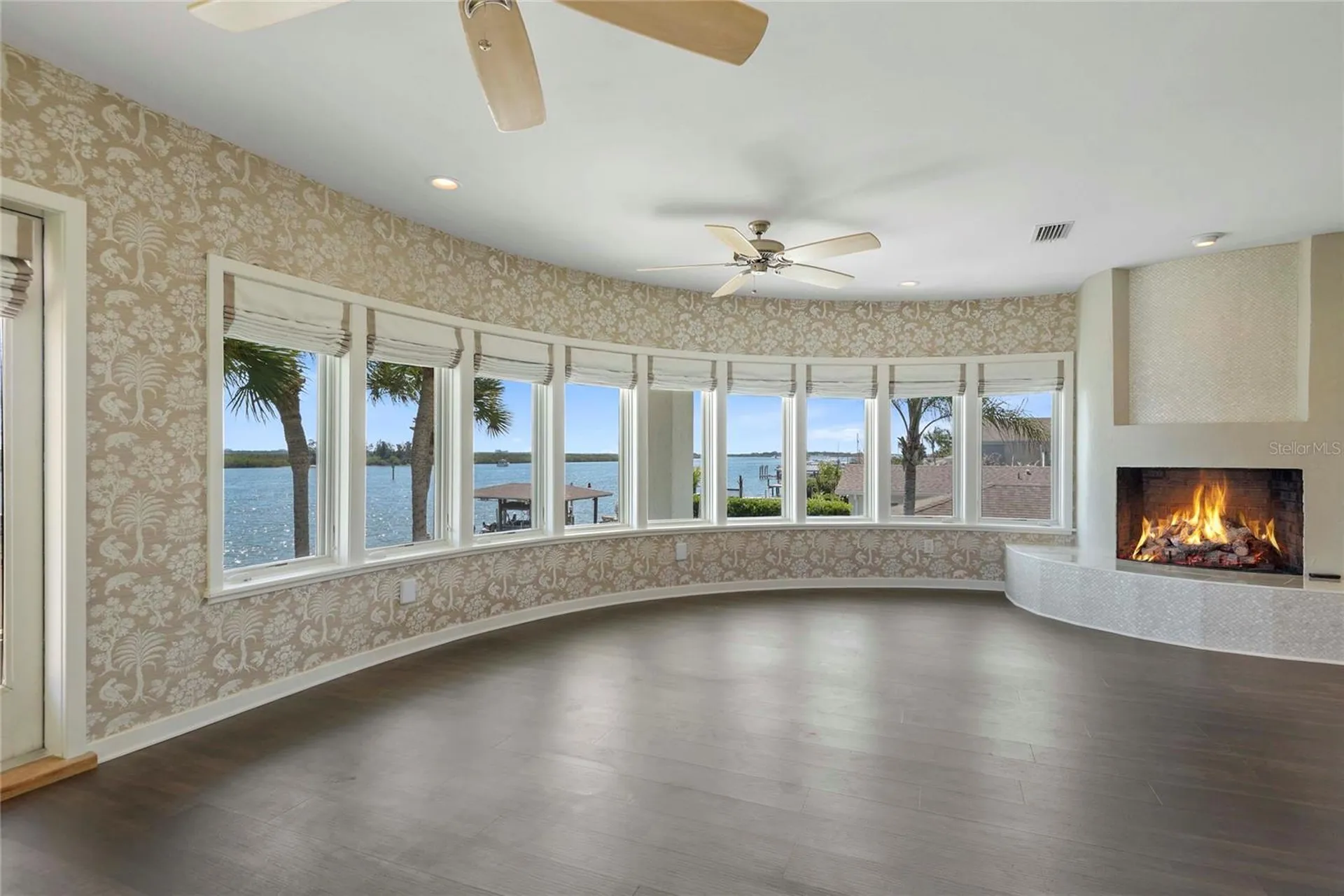 1215 Commodore Drive New Smyrna Beach FL 32168