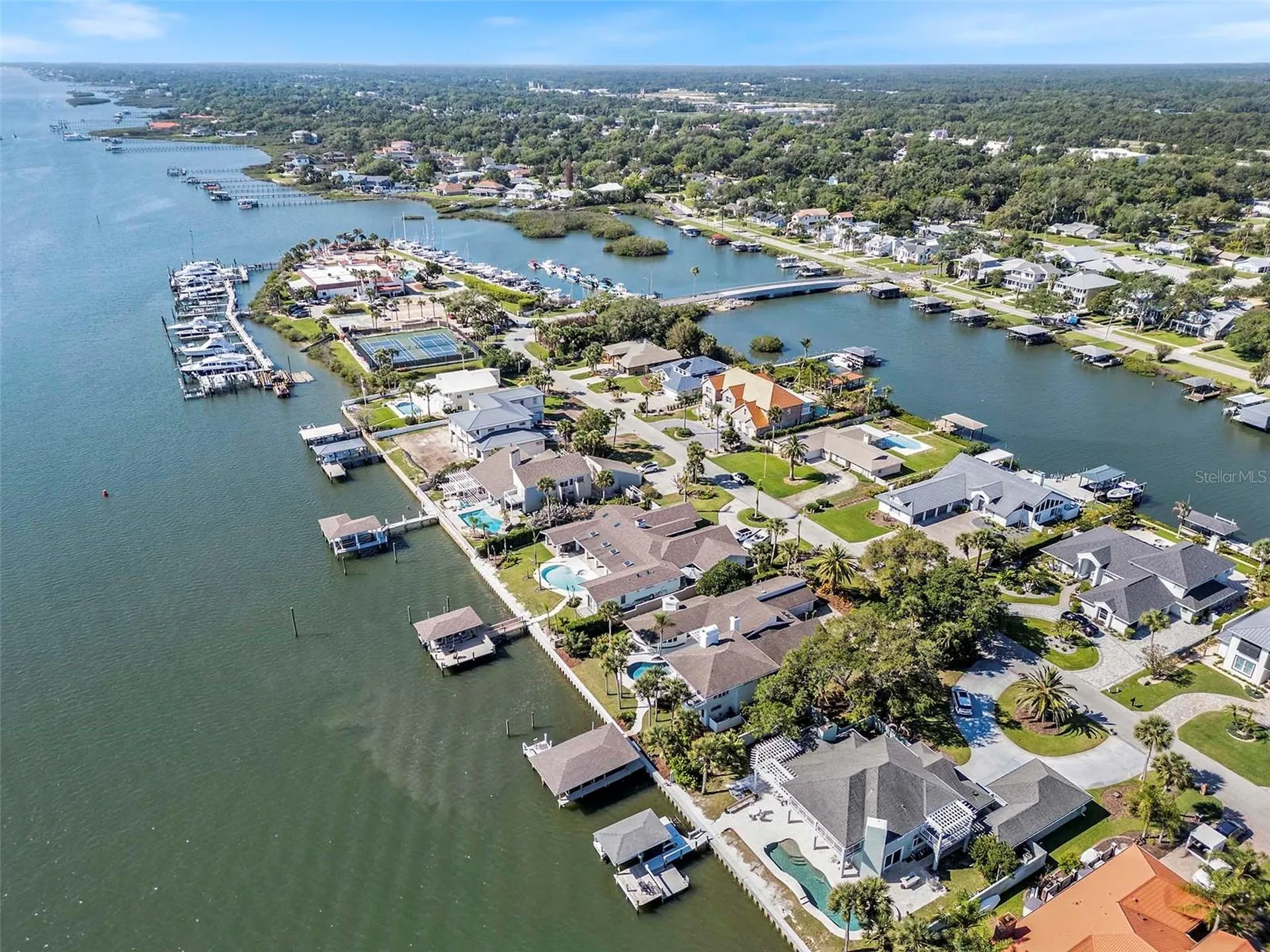 1215 Commodore Drive New Smyrna Beach FL 32168
