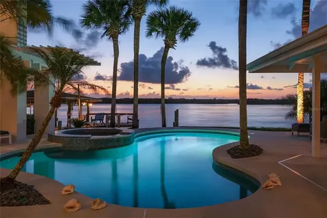 1215 Commodore Drive New Smyrna Beach FL 32168