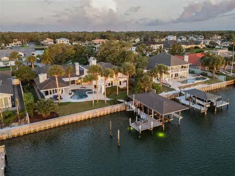 1215 Commodore Drive New Smyrna Beach FL 32168