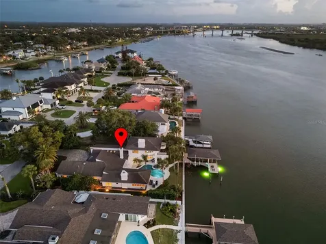 1215 Commodore Drive New Smyrna Beach FL 32168