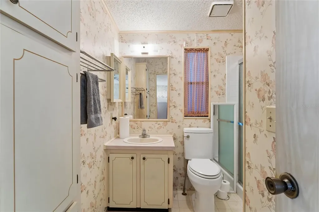 37621 Rosalita Avenue Zephyrhills FL 33541