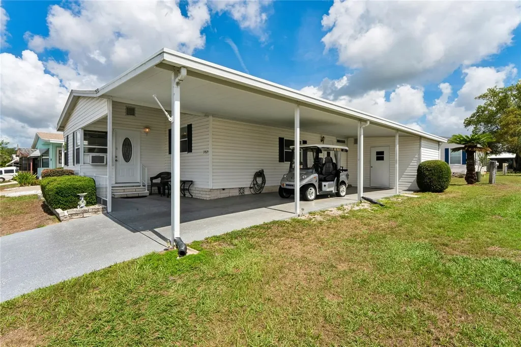 37621 Rosalita Avenue Zephyrhills FL 33541
