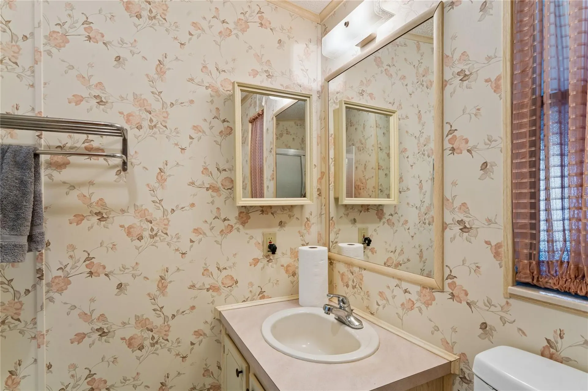 37621 Rosalita Avenue Zephyrhills FL 33541