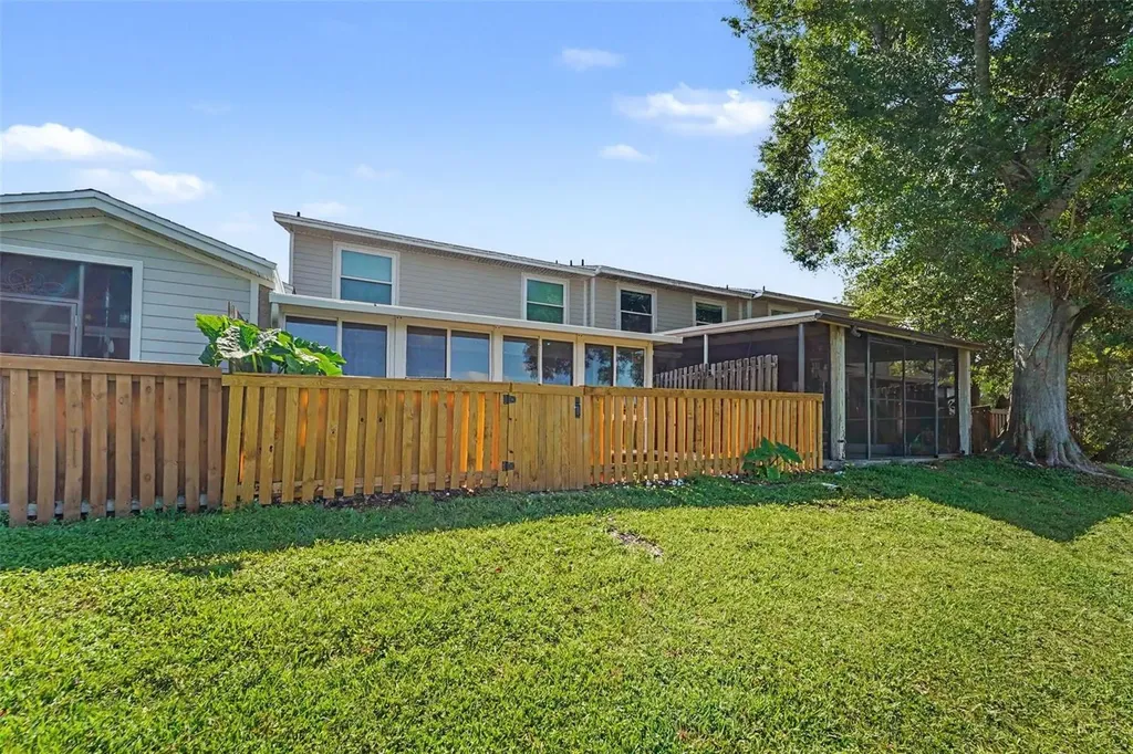 14806 Morning Drive Lutz FL 33559