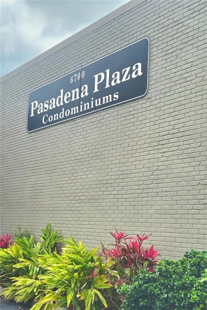 6700 1st Avenue S St Petersburg FL 33707