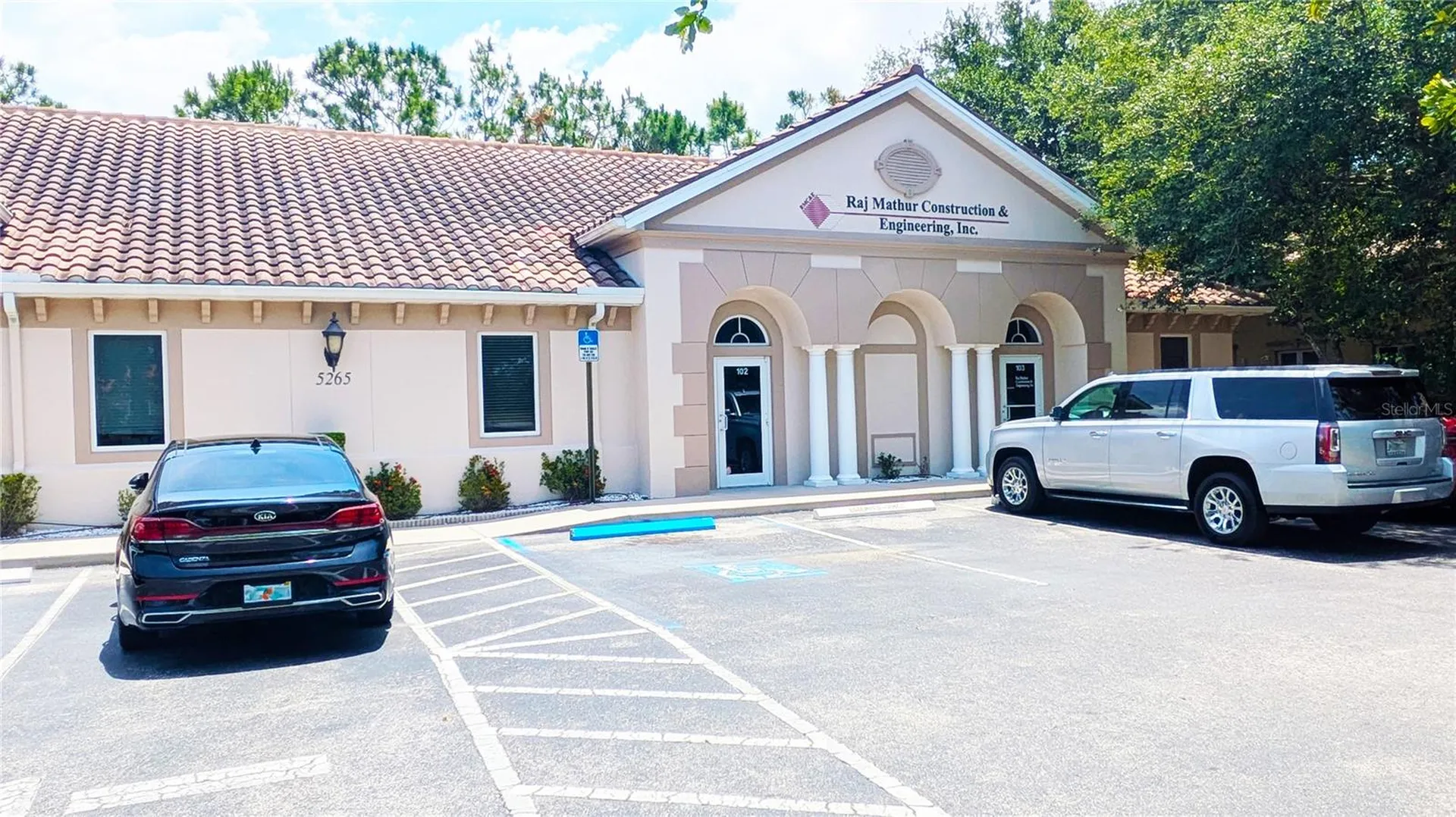 5265 Office Park Boulevard Bradenton FL 34203