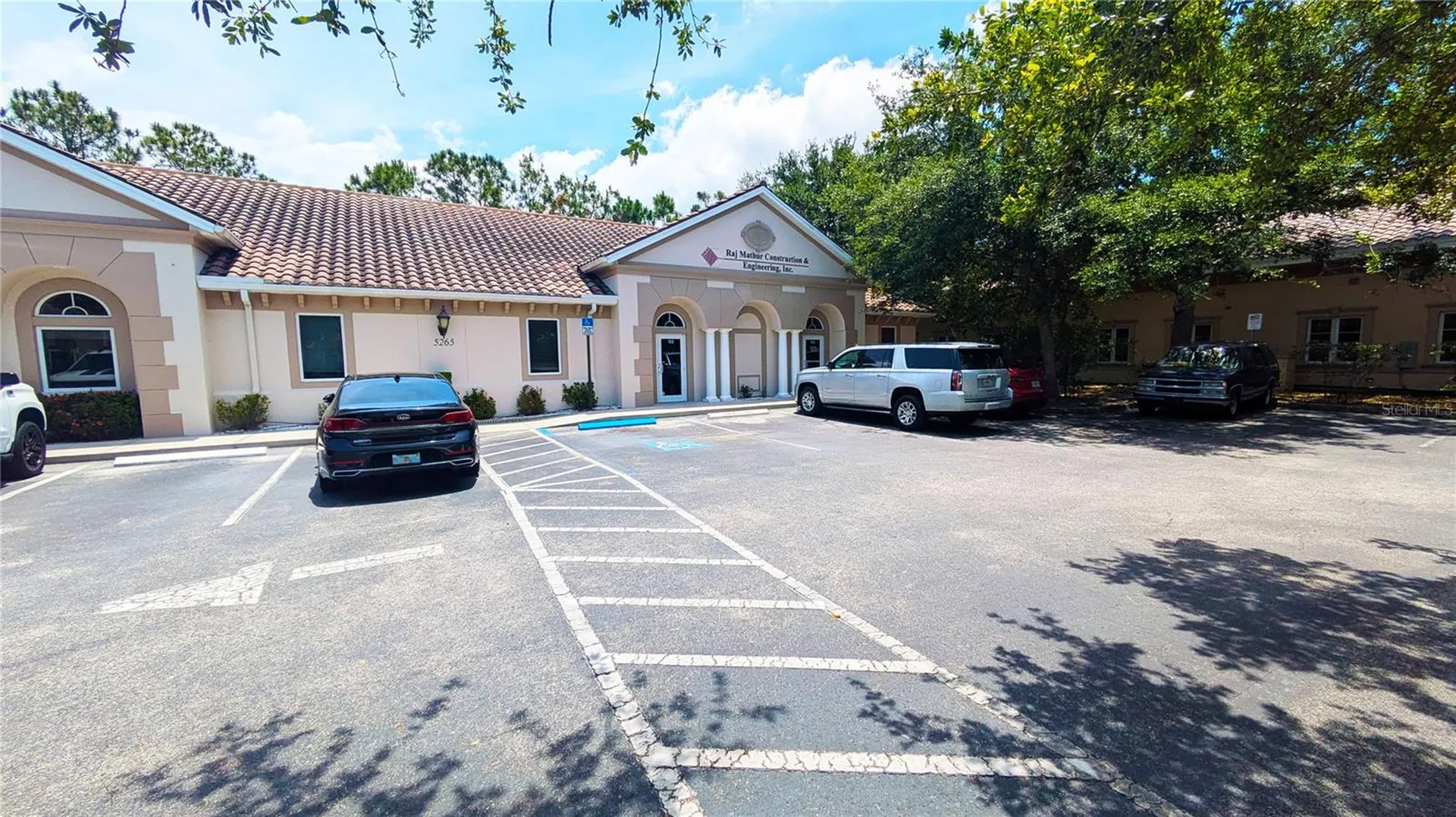 5265 Office Park Boulevard Bradenton FL 34203
