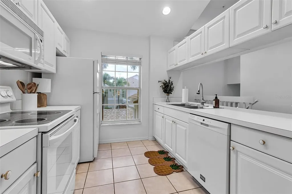 8340 Wingate Drive Sarasota FL 34238