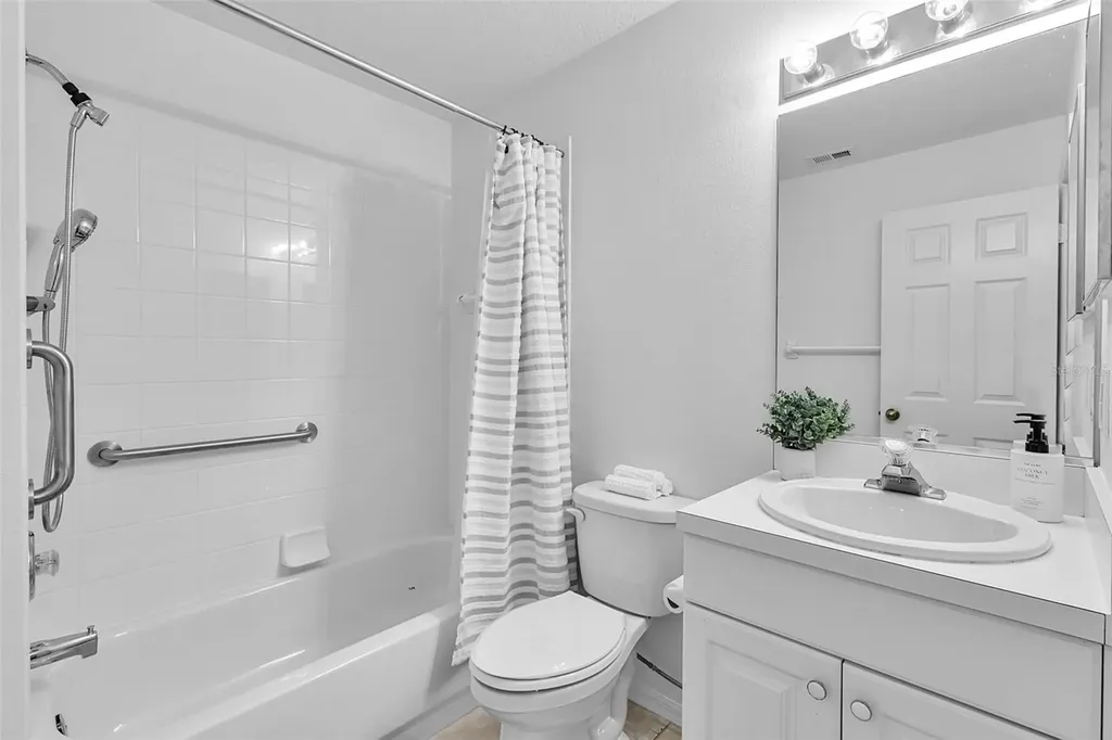 8340 Wingate Drive Sarasota FL 34238