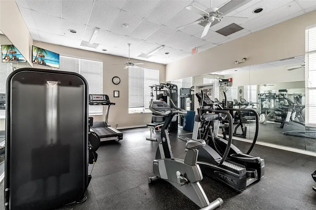 8340 Wingate Drive Sarasota FL 34238