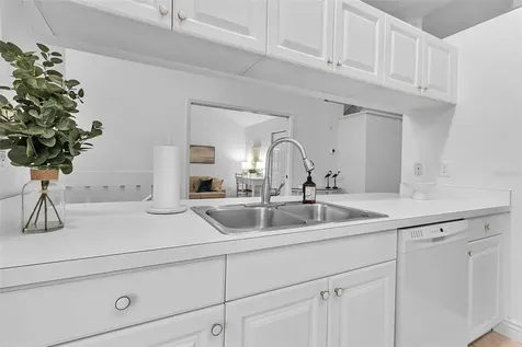 8340 Wingate Drive Sarasota FL 34238