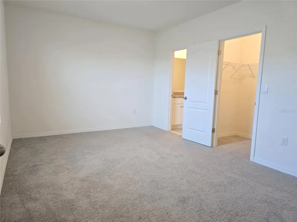 1242 Lido Drive Howey In The Hills FL 34737