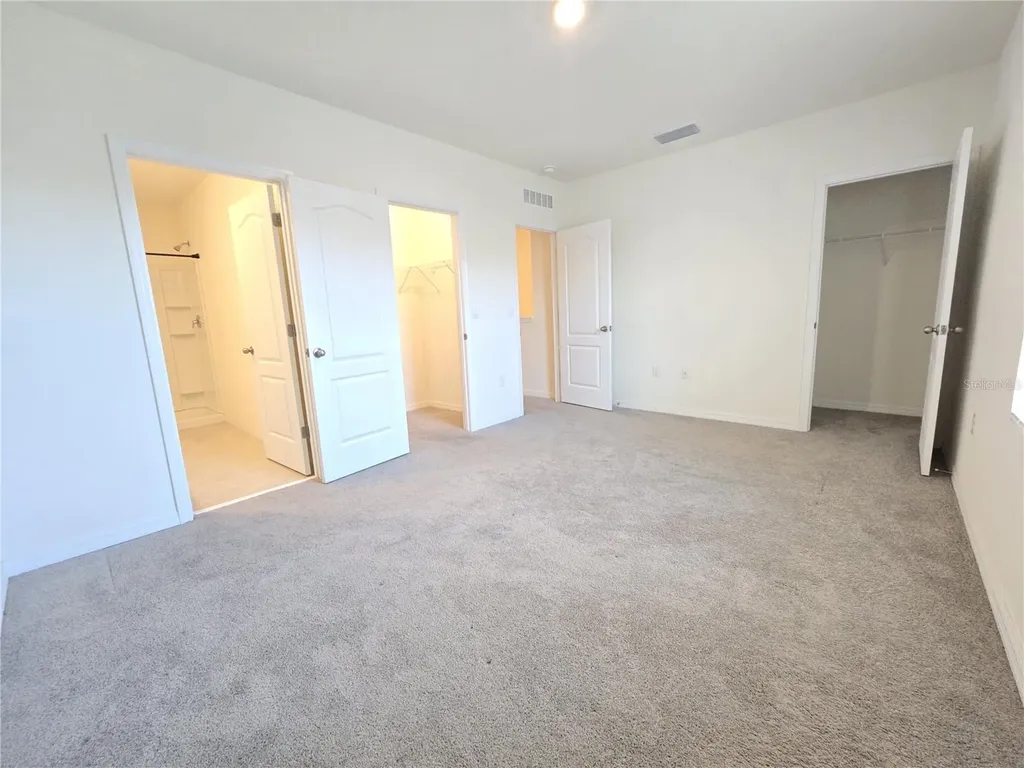 1242 Lido Drive Howey In The Hills FL 34737
