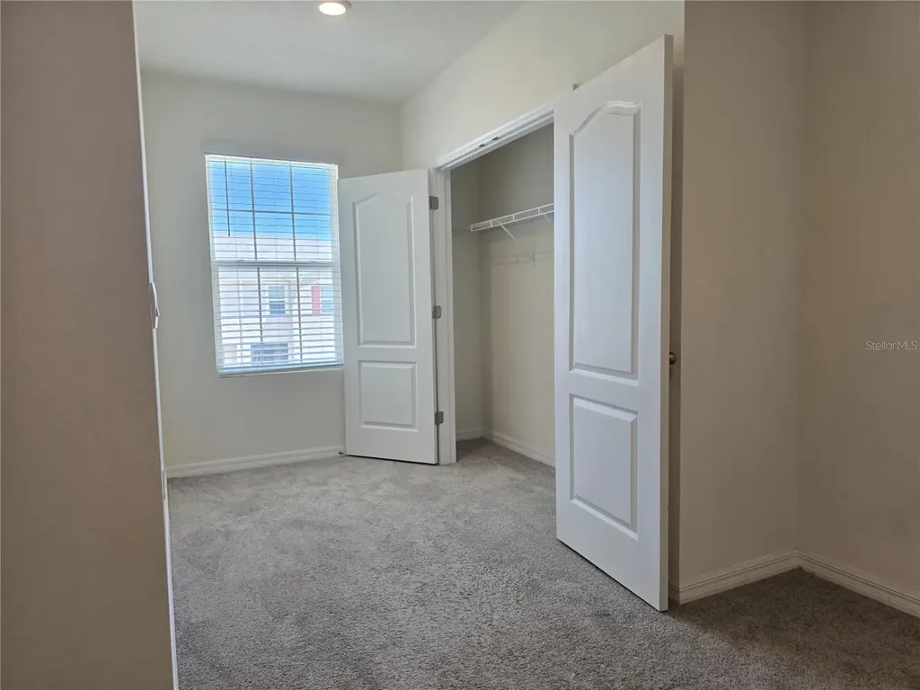 1242 Lido Drive Howey In The Hills FL 34737