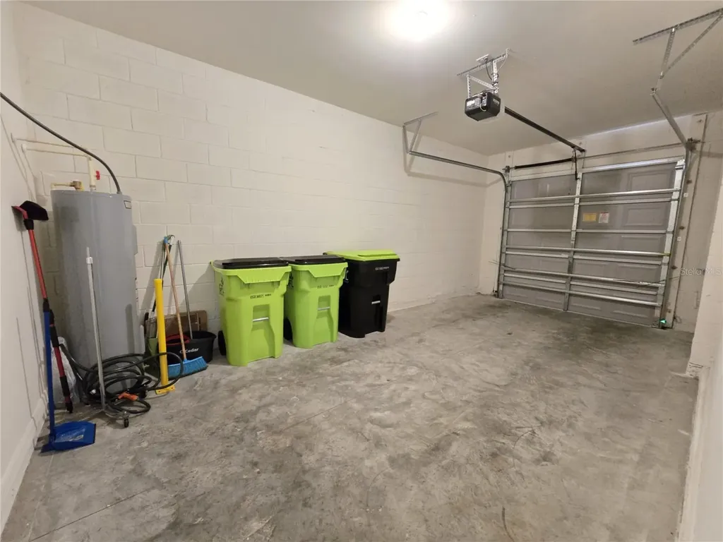 1242 Lido Drive Howey In The Hills FL 34737