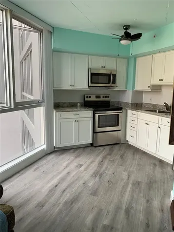 470 3rd Street S St Petersburg FL 33701