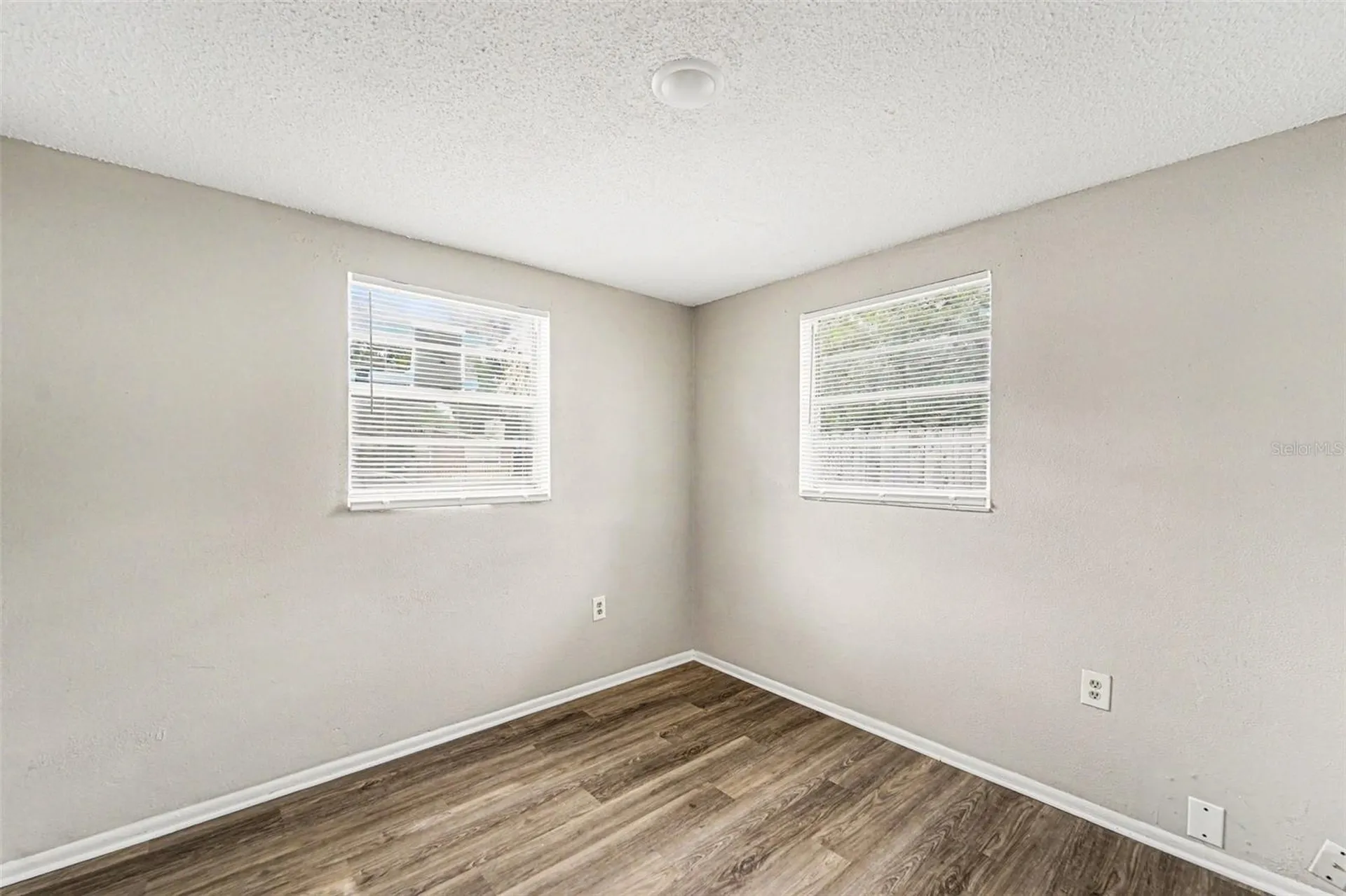 10112 N Lantana Avenue Tampa FL 33612