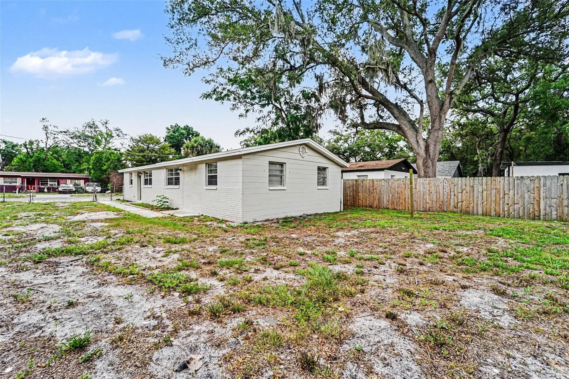 10112 N Lantana Avenue Tampa FL 33612
