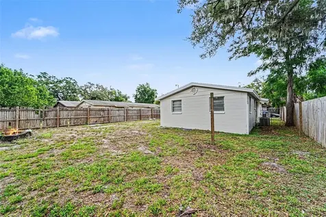 10112 N Lantana Avenue Tampa FL 33612