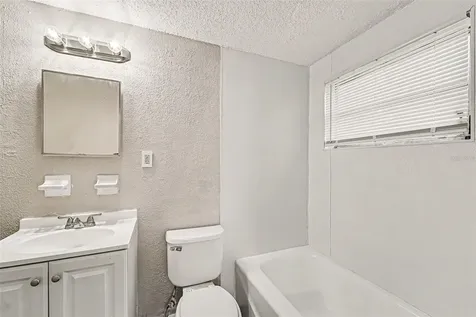 10112 N Lantana Avenue Tampa FL 33612