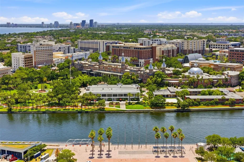 777 N Ashley Drive Tampa FL 33602