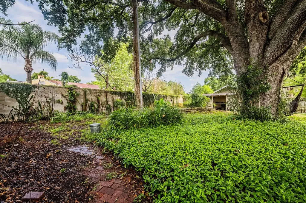 116 S Lakeshore Boulevard Lake Wales FL 33853
