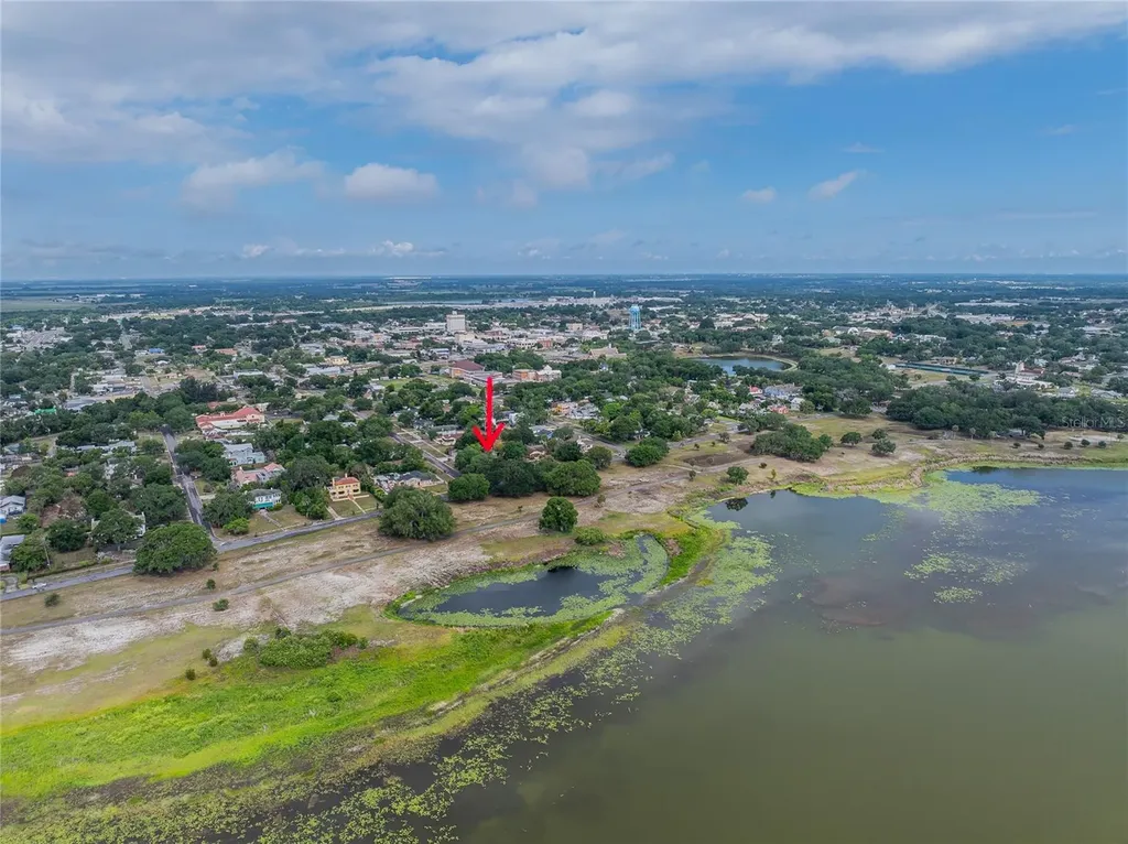 116 S Lakeshore Boulevard Lake Wales FL 33853