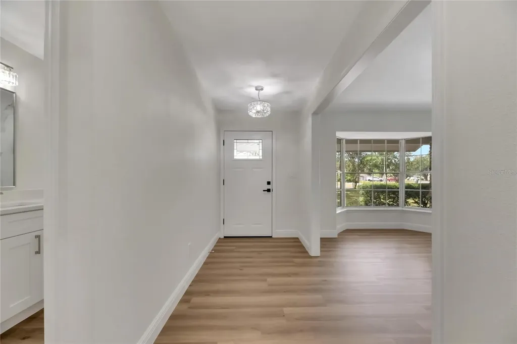 2207 Parkwood Drive Valrico FL 33594
