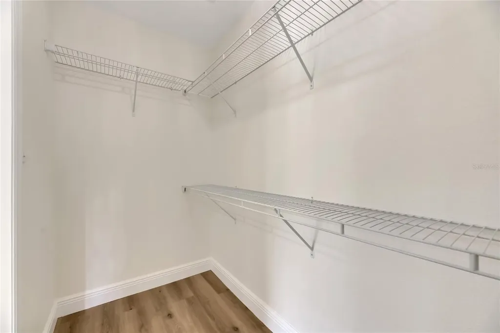 2207 Parkwood Drive Valrico FL 33594
