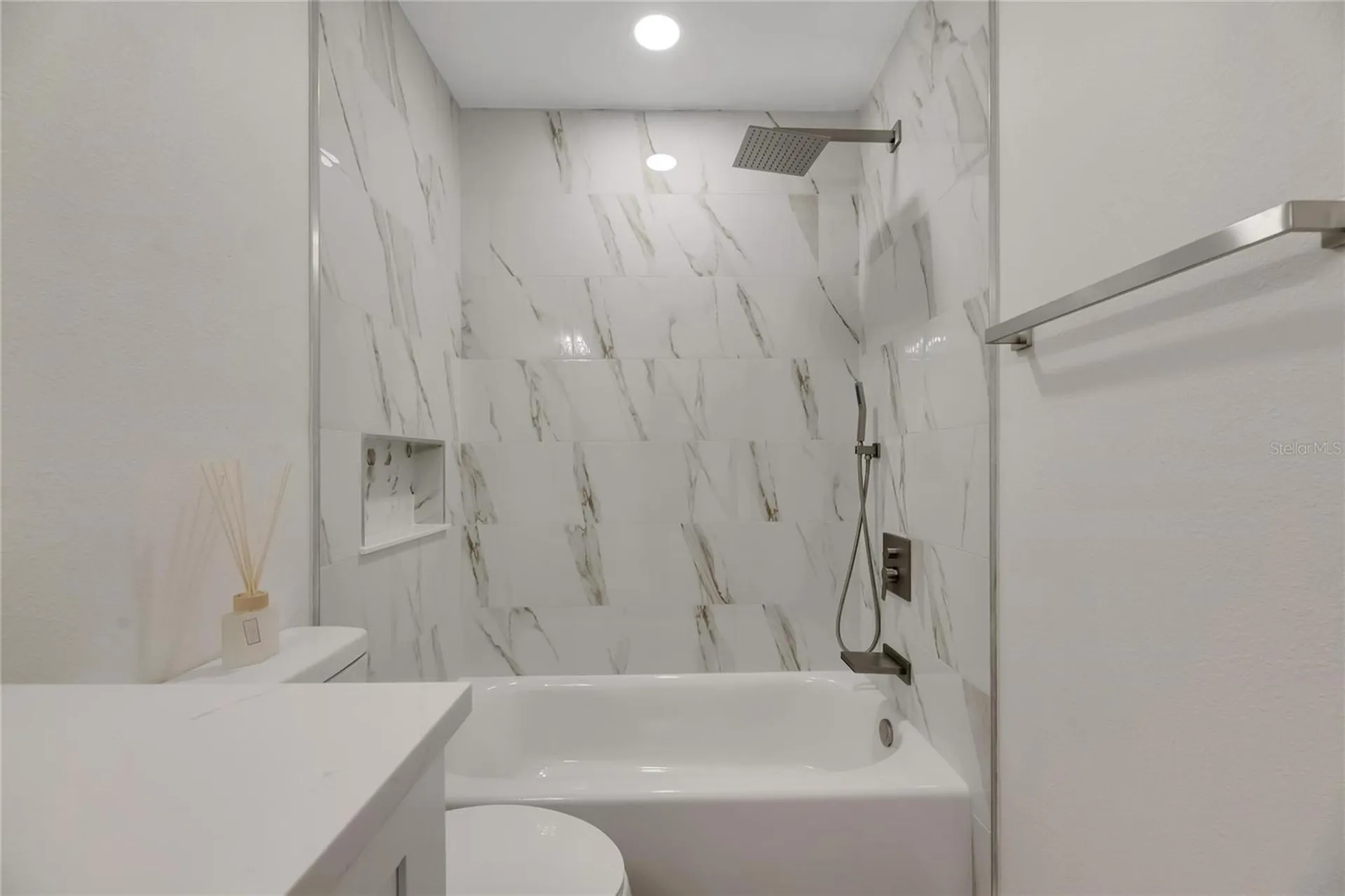 2207 Parkwood Drive Valrico FL 33594