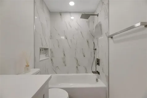 2207 Parkwood Drive Valrico FL 33594