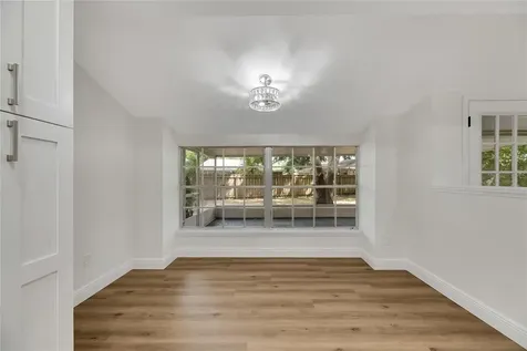 2207 Parkwood Drive Valrico FL 33594