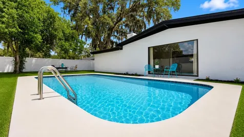 2464 Derbyshire Road Maitland FL 32751