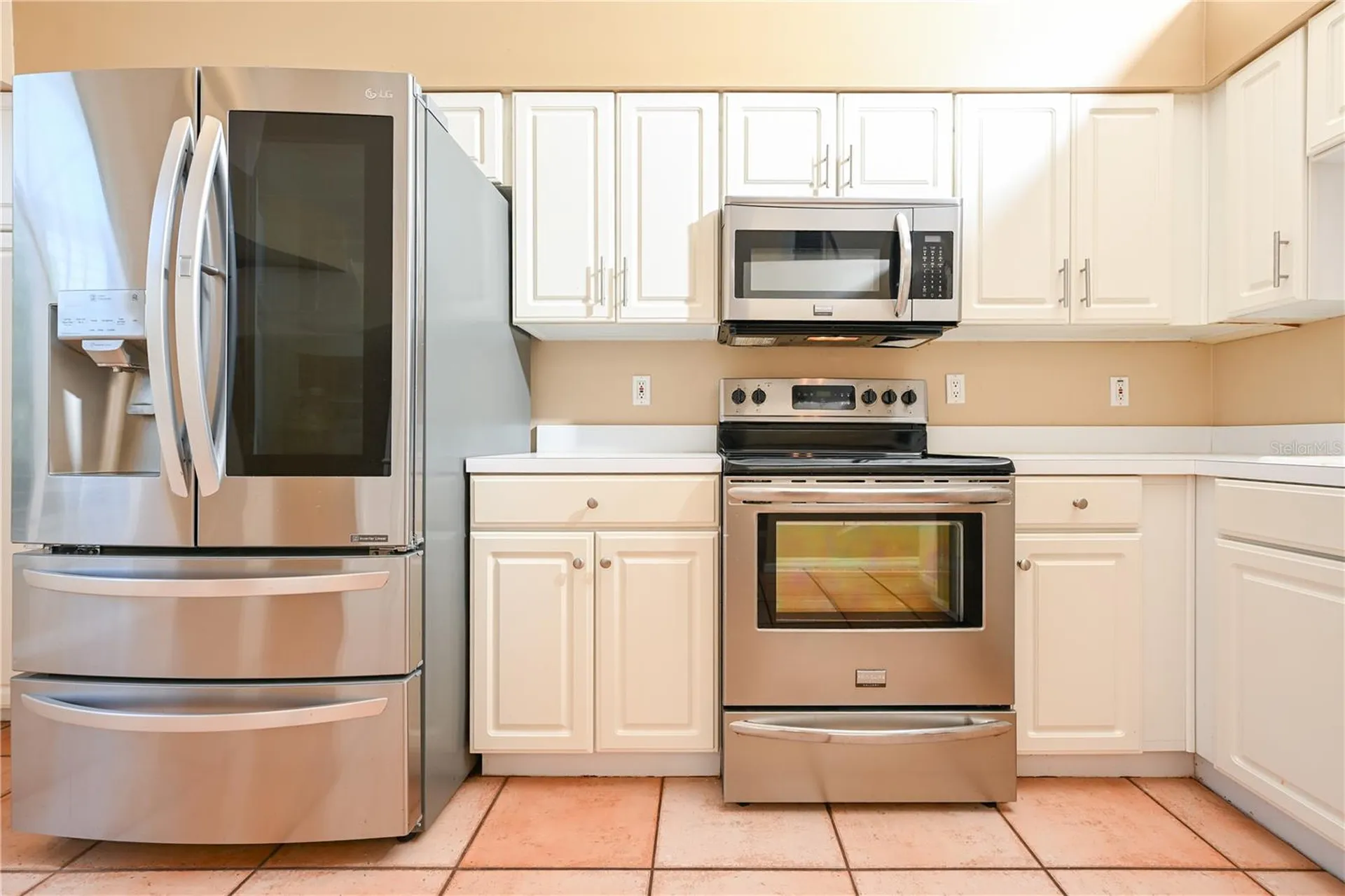 4906 Augusta Avenue Oldsmar FL 34677