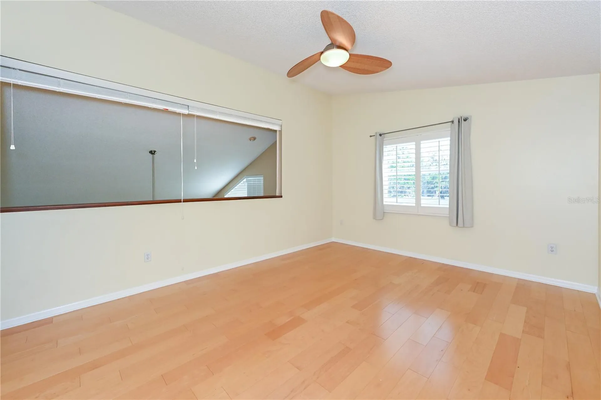 4906 Augusta Avenue Oldsmar FL 34677