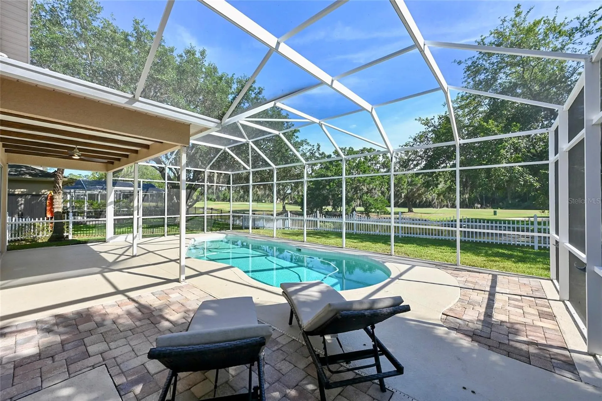 4906 Augusta Avenue Oldsmar FL 34677