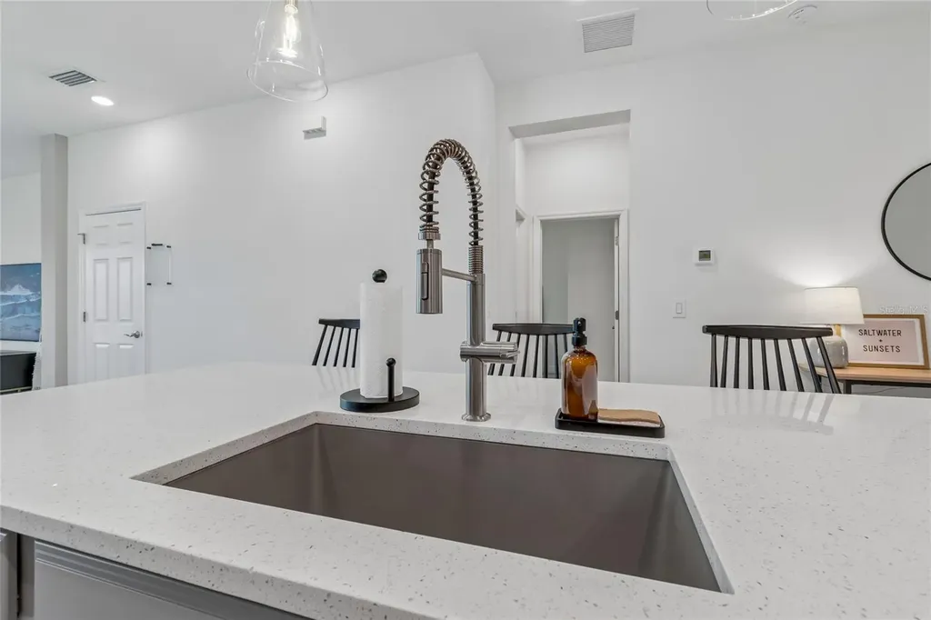 5722 Silver Sun Drive Apollo Beach FL 33572