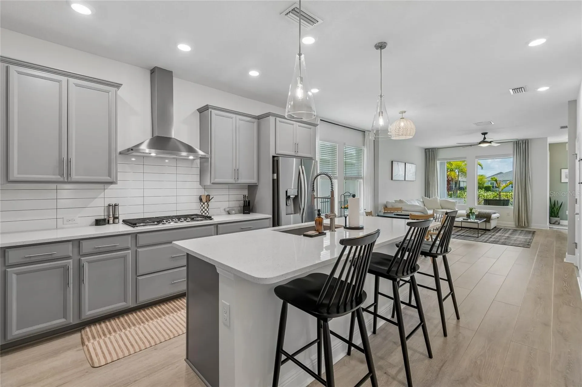 5722 Silver Sun Drive Apollo Beach FL 33572