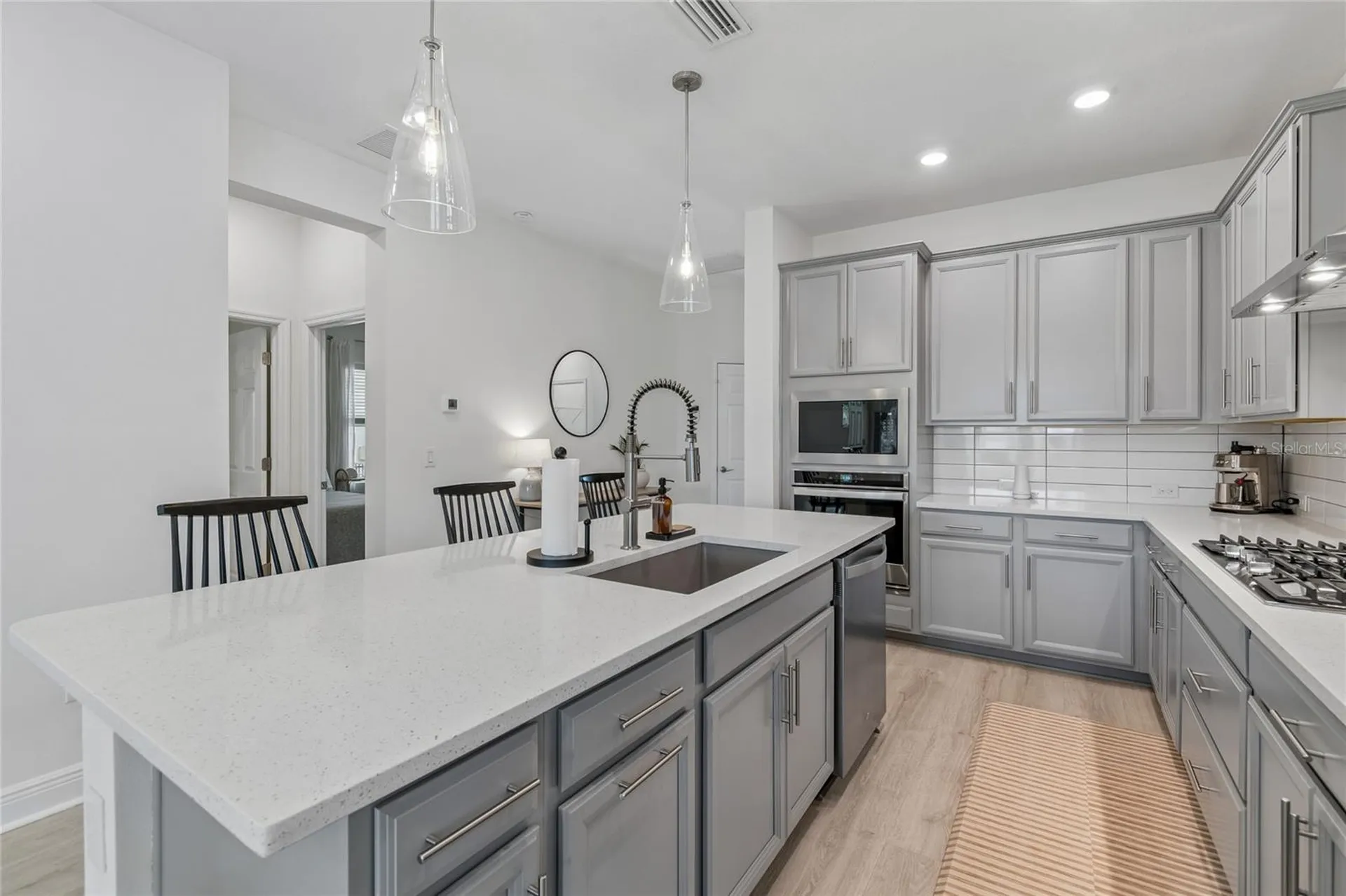 5722 Silver Sun Drive Apollo Beach FL 33572