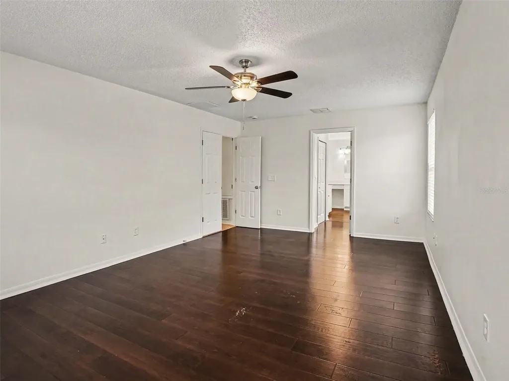 8857 Palisades Beach Avenue Orlando FL 32829