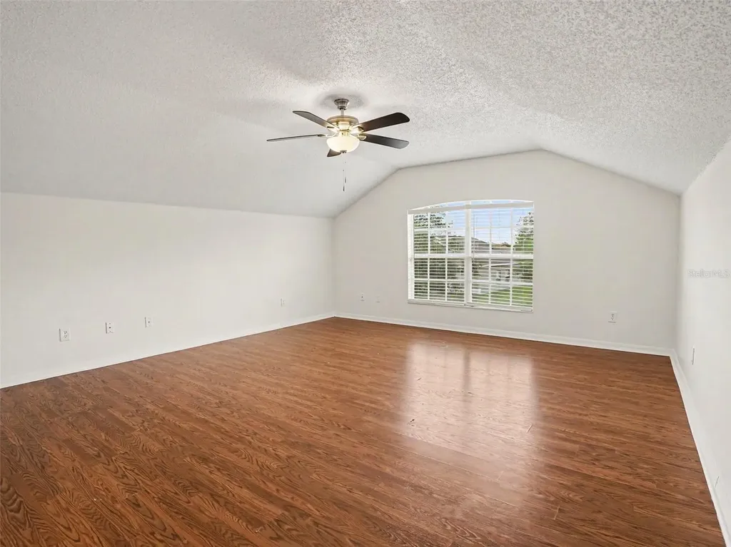 8857 Palisades Beach Avenue Orlando FL 32829