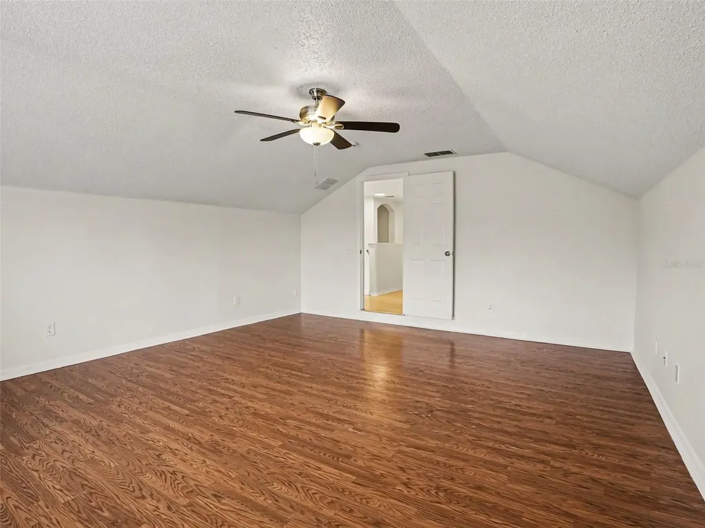8857 Palisades Beach Avenue Orlando FL 32829