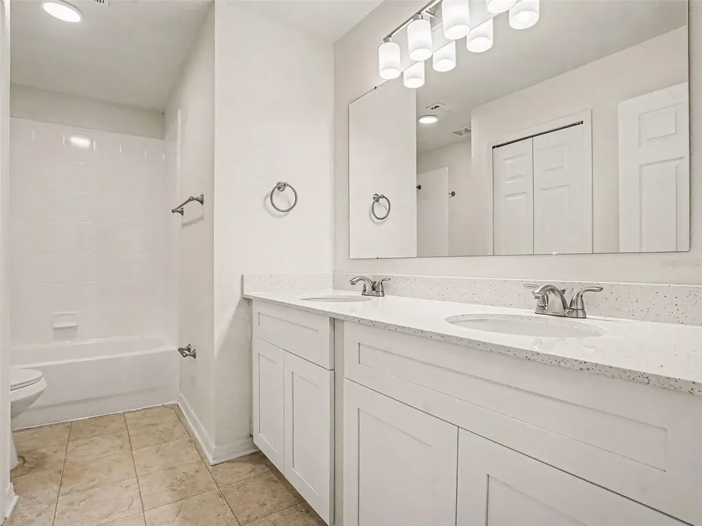 8857 Palisades Beach Avenue Orlando FL 32829
